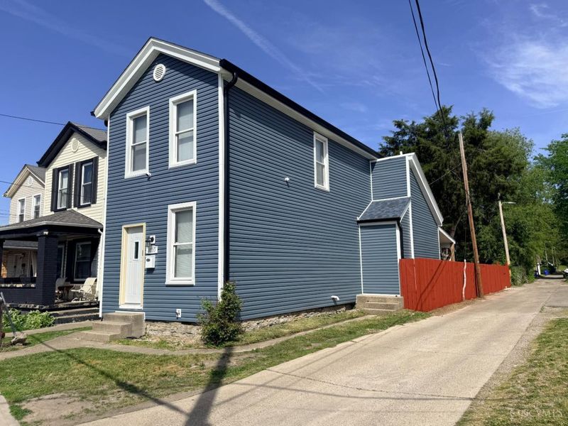 1010 S Front Street, Hamilton, OH 45011 Photo 2