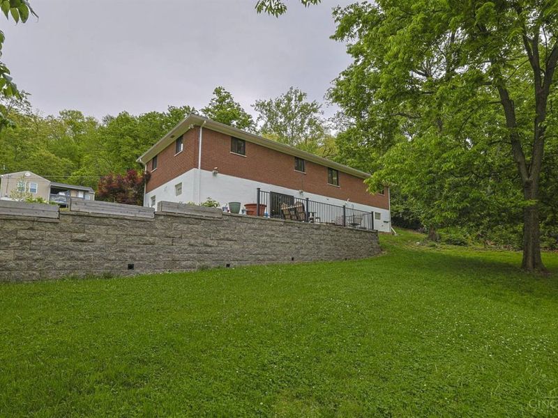 5801 Maphet Street, Columbia Twp, OH 45227 Photo 41