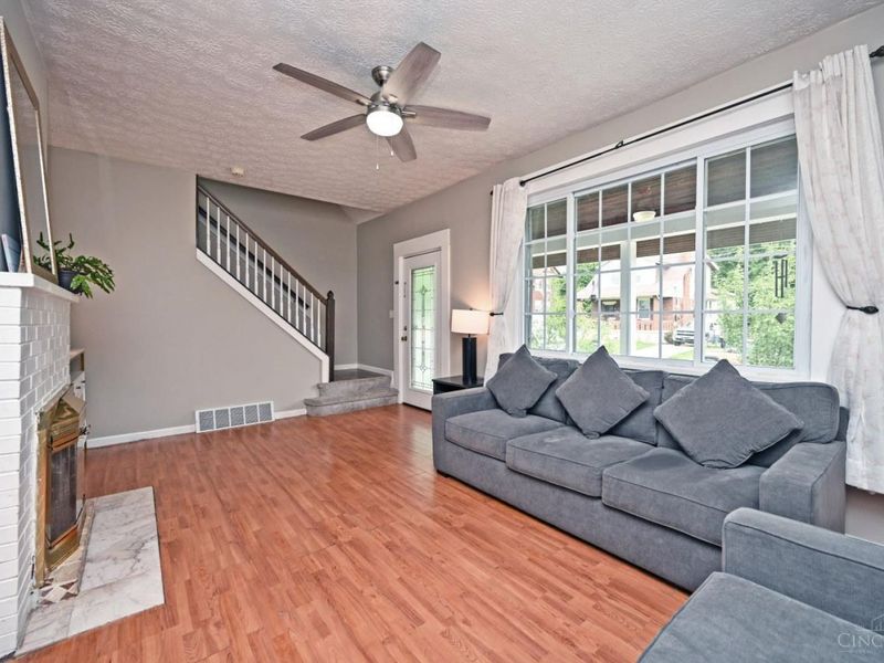 3977 Delmar Avenue, Cheviot, OH 45211 Photo 10
