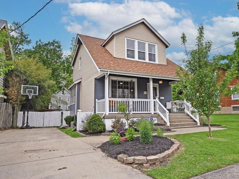 3977 Delmar Avenue, Cheviot, OH 45211 Photo 2