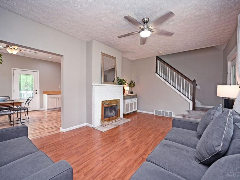 3977 Delmar Avenue, Cheviot, OH 45211 Photo 9