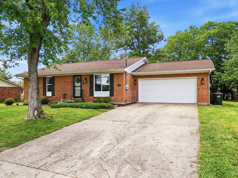 5223 Chateau Way, Fairfield, OH 45014 Photo 2