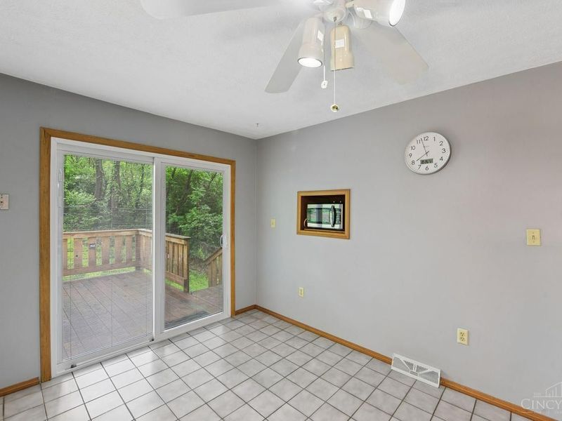 1278 Sanborn Court, Reading, OH 45215 Photo 15