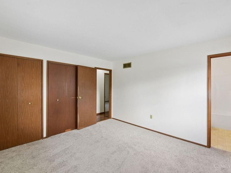 1278 Sanborn Court, Reading, OH 45215 Photo 19