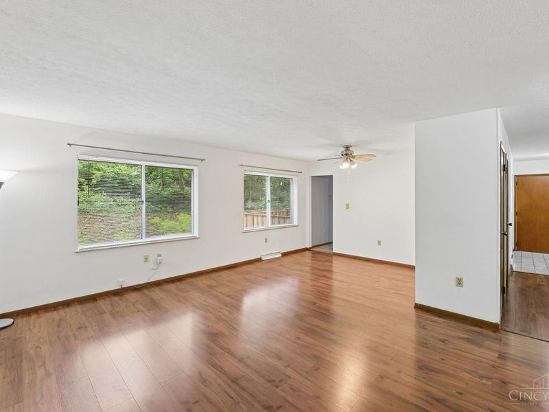 1278 Sanborn Court, Reading, OH 45215 Photo 5