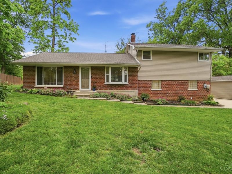 475 Craig Road, Union Twp, OH 45244 Photo 3