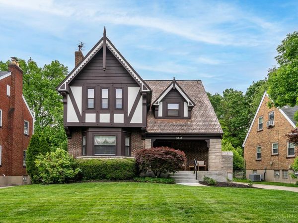 3846 Drakewood Drive, Cincinnati, OH 45209