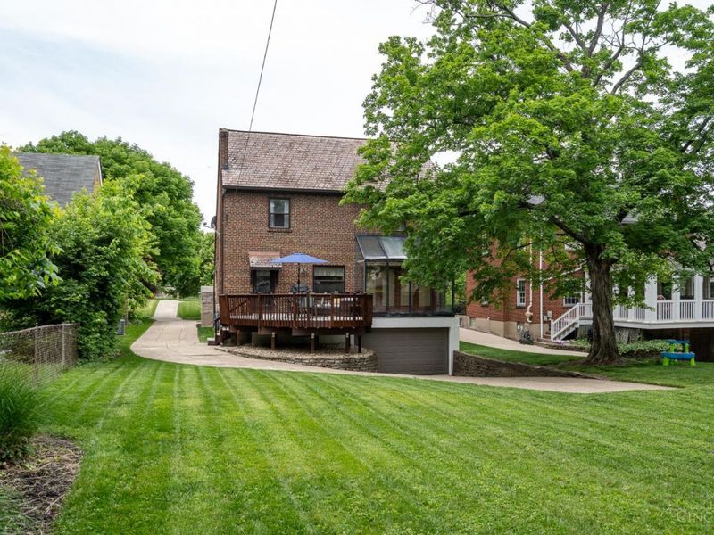 3846 Drakewood Drive, Cincinnati, OH 45209 Photo 37