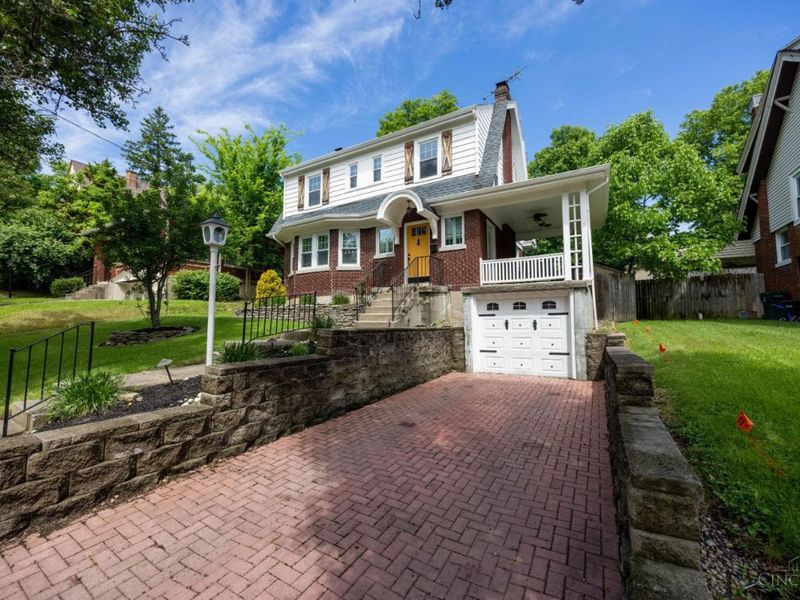 2654 Ocosta Avenue, Cincinnati, OH 45211 Photo 2