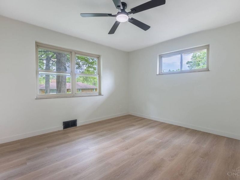 6481 Devonwood Drive, Cincinnati, OH 45224 Photo 6