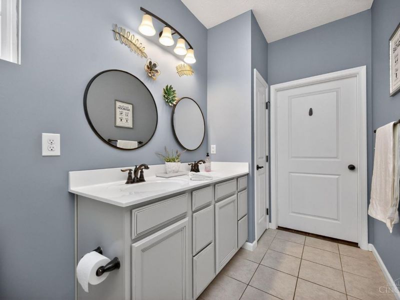 7442 Timber Valley Drive, Franklin Twp, OH 45005 Photo 28