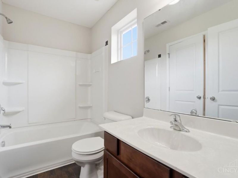 7025 Locker Court, Cincinnati, OH 45224 Photo 36
