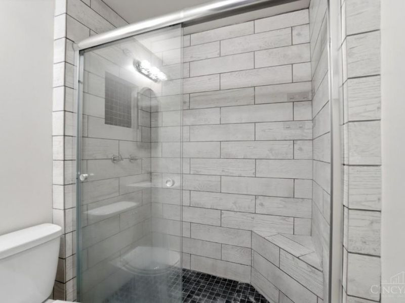 7025 Locker Court, Cincinnati, OH 45224 Photo 47