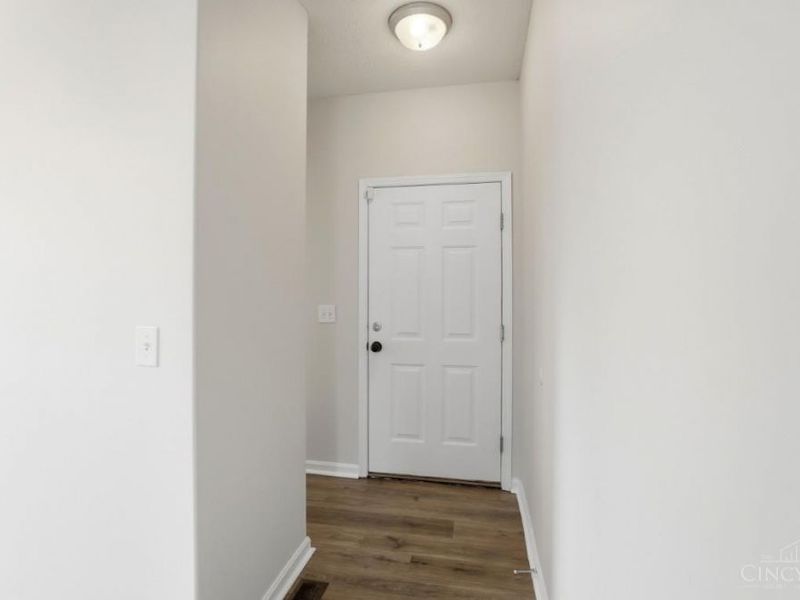 7025 Locker Court, Cincinnati, OH 45224 Photo 6