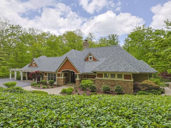 7730 Annesdale Drive, Indian Hill, OH 45243