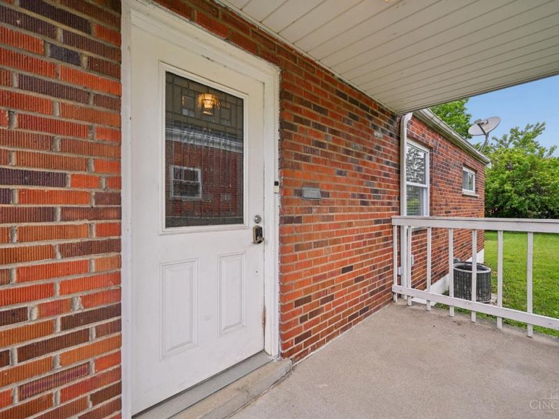 5032 Willnet Drive, Cincinnati, OH 45238 Photo 4