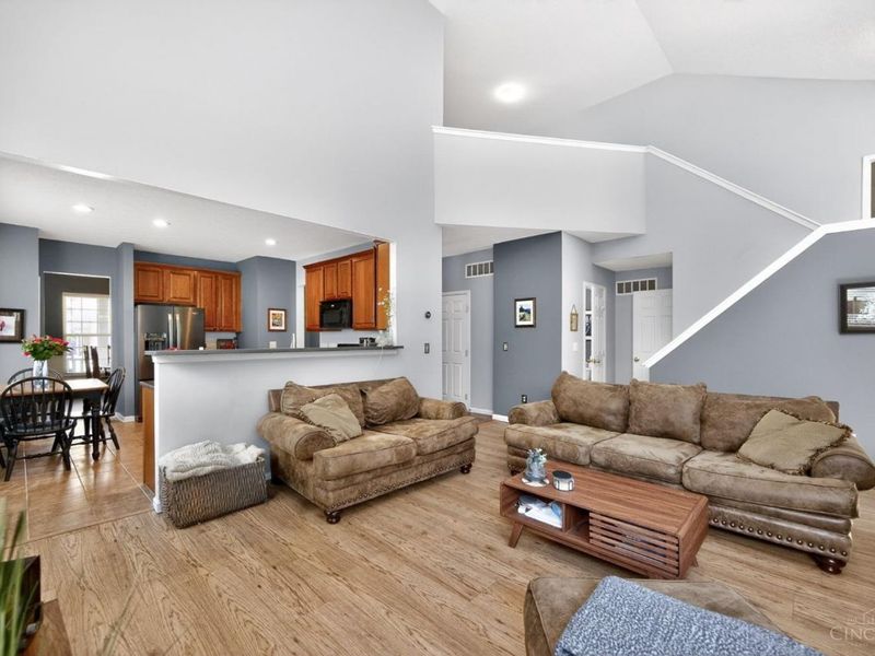 218 Heffron Circle, Hamilton Twp, OH 45039 Photo 21