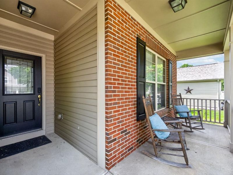 218 Heffron Circle, Hamilton Twp, OH 45039 Photo 3