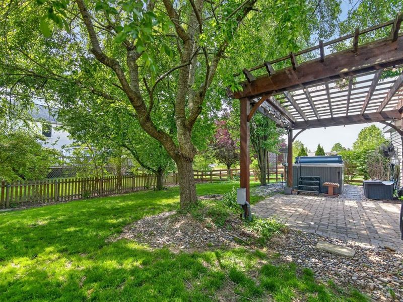 218 Heffron Circle, Hamilton Twp, OH 45039 Photo 48
