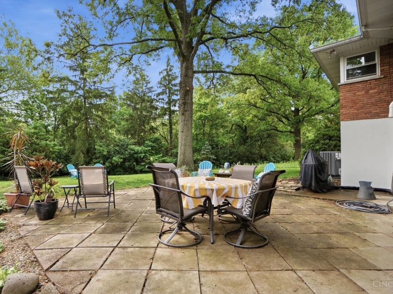 1343 Thomwood Drive, Cincinnati, OH 45224 Photo 42