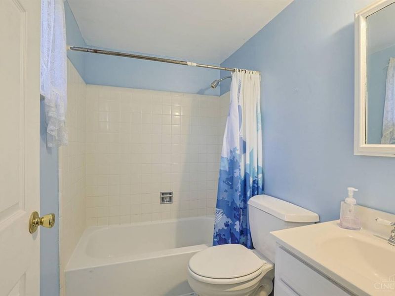 7099 Pickway Drive, Green Township, OH 45233 Photo 23