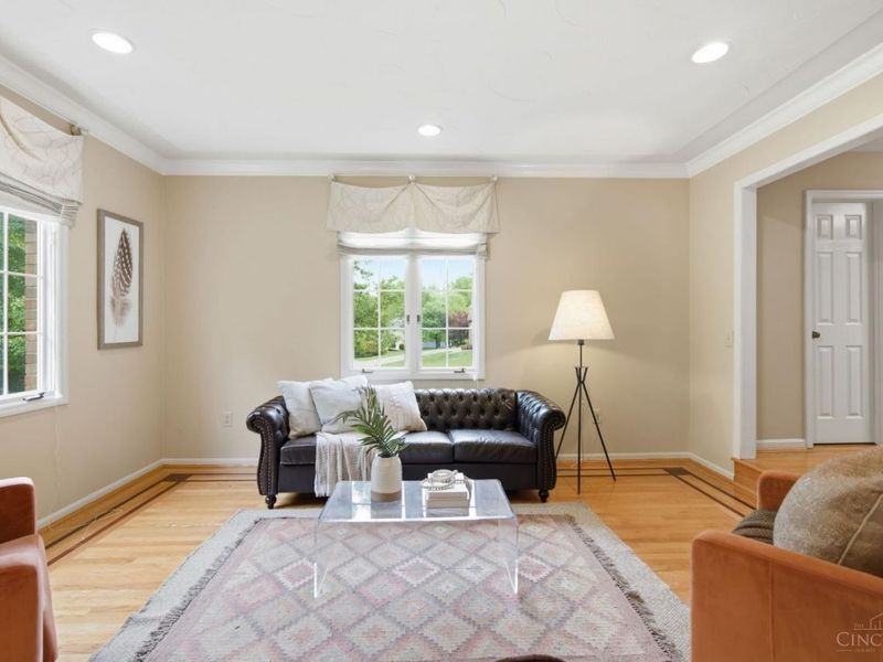 9486 Oakhurst Court, Blue Ash, OH 45241 Photo 11