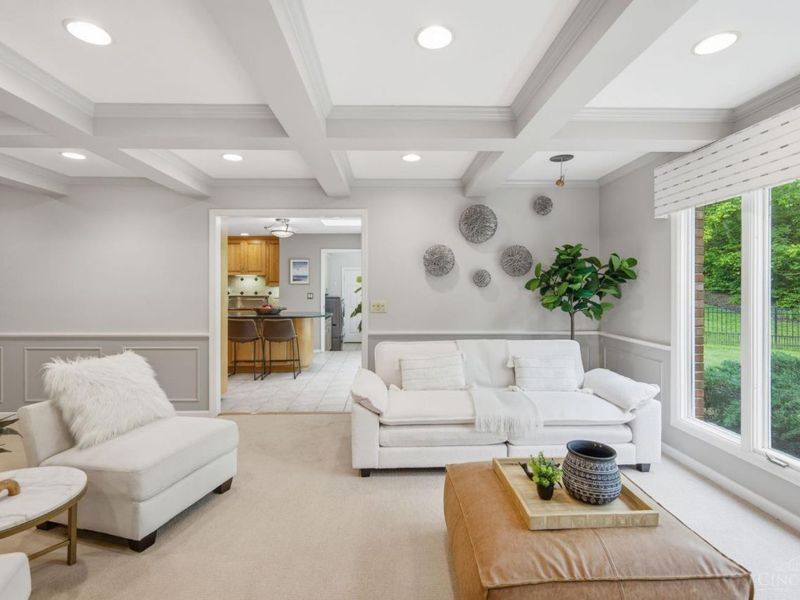 9486 Oakhurst Court, Blue Ash, OH 45241 Photo 18