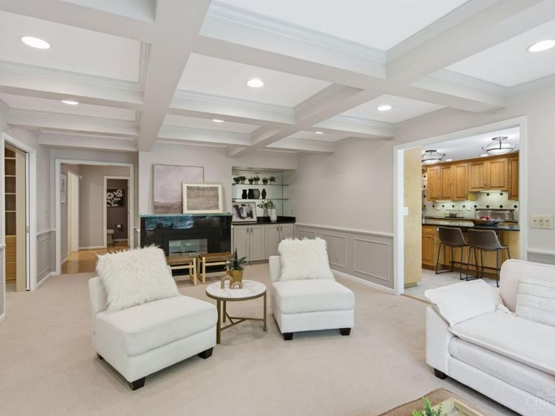 9486 Oakhurst Court, Blue Ash, OH 45241 Photo 21