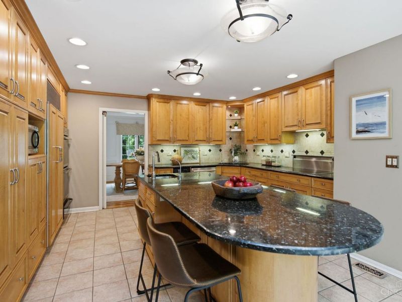 9486 Oakhurst Court, Blue Ash, OH 45241 Photo 25