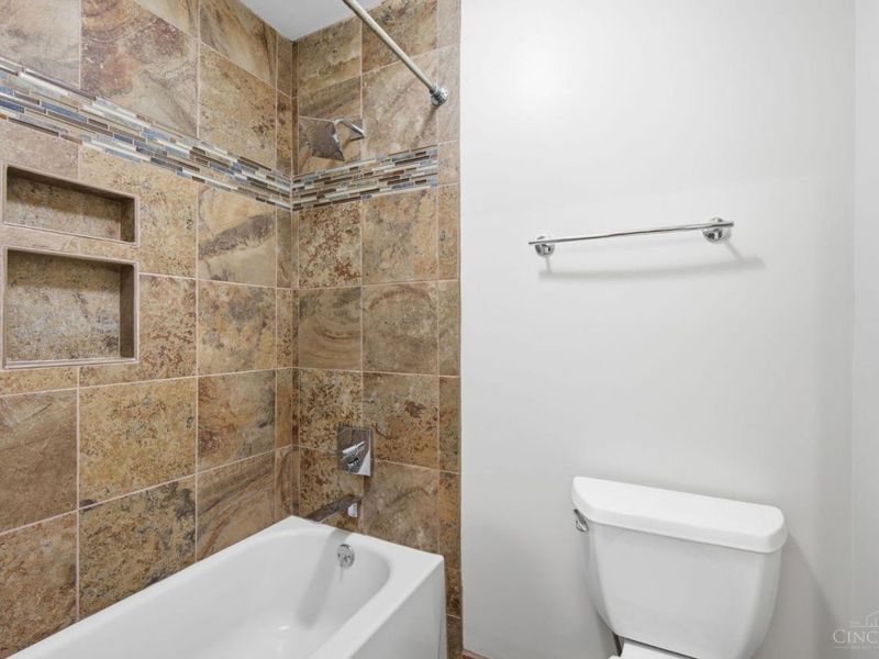9486 Oakhurst Court, Blue Ash, OH 45241 Photo 43