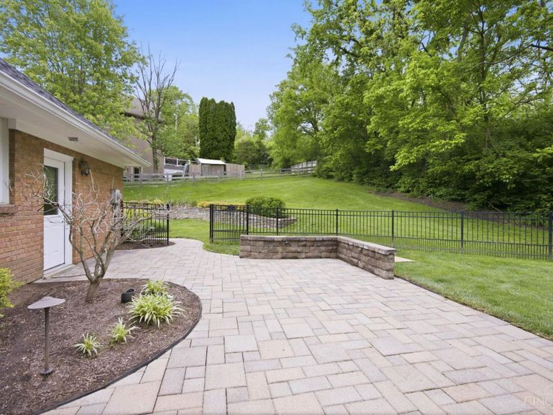 9486 Oakhurst Court, Blue Ash, OH 45241 Photo 63