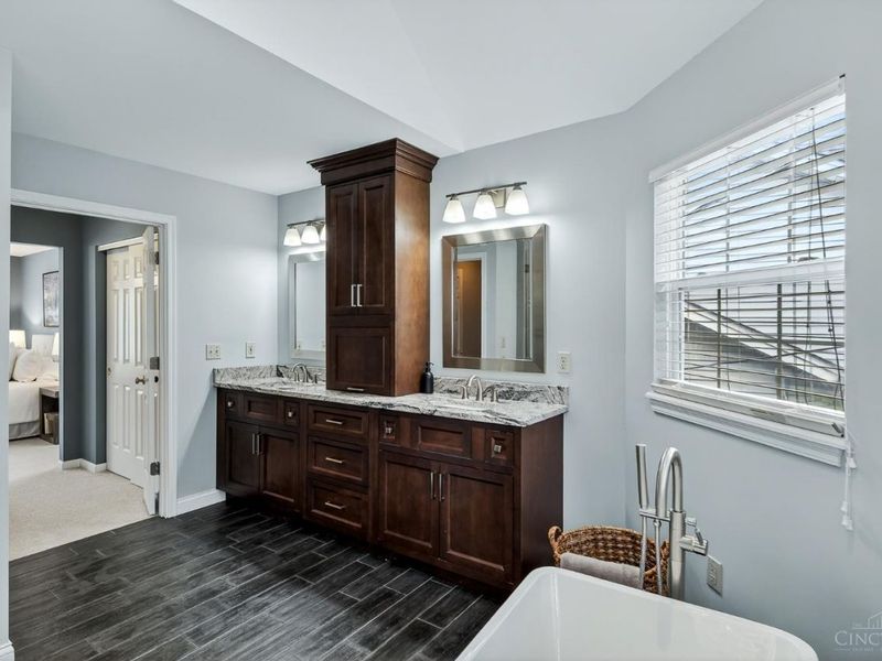 557 Hoge Street, Cincinnati, OH 45226 Photo 32