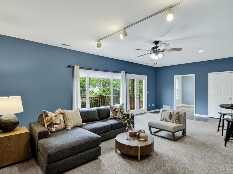 557 Hoge Street, Cincinnati, OH 45226 Photo 43