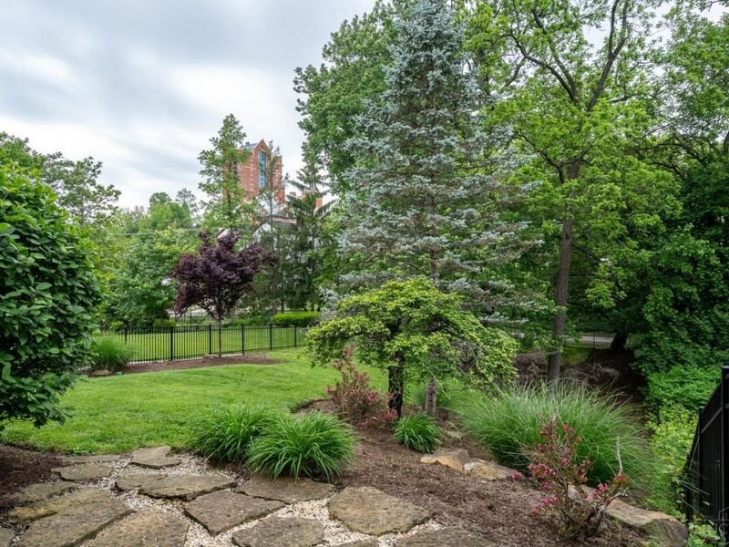 557 Hoge Street, Cincinnati, OH 45226 Photo 50