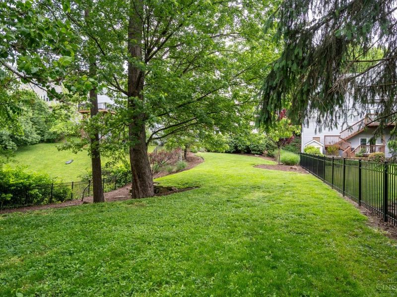 557 Hoge Street, Cincinnati, OH 45226 Photo 55