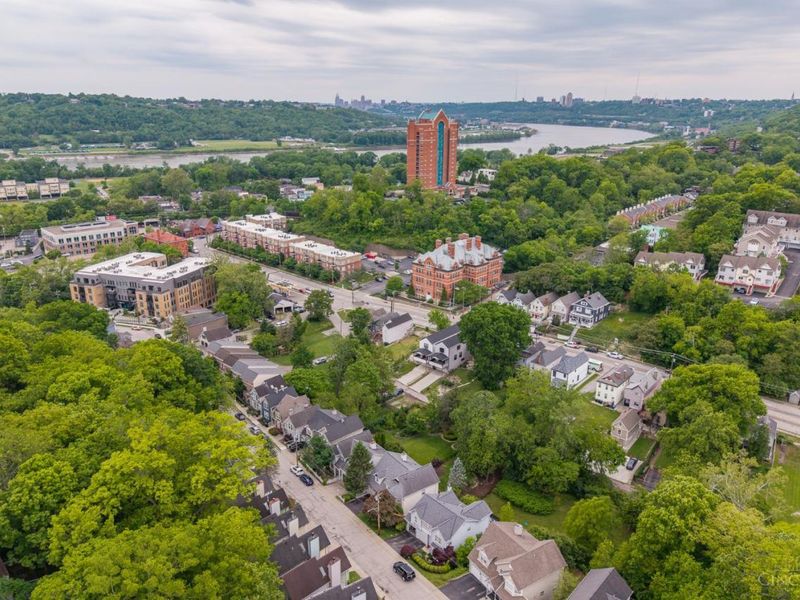 557 Hoge Street, Cincinnati, OH 45226 Photo 59