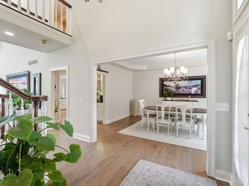 8623 Old Stone Court, Montgomery, OH 45249 Photo 13