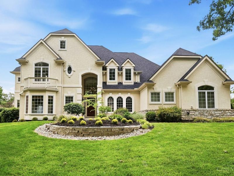8623 Old Stone Court, Montgomery, OH 45249 Photo 2