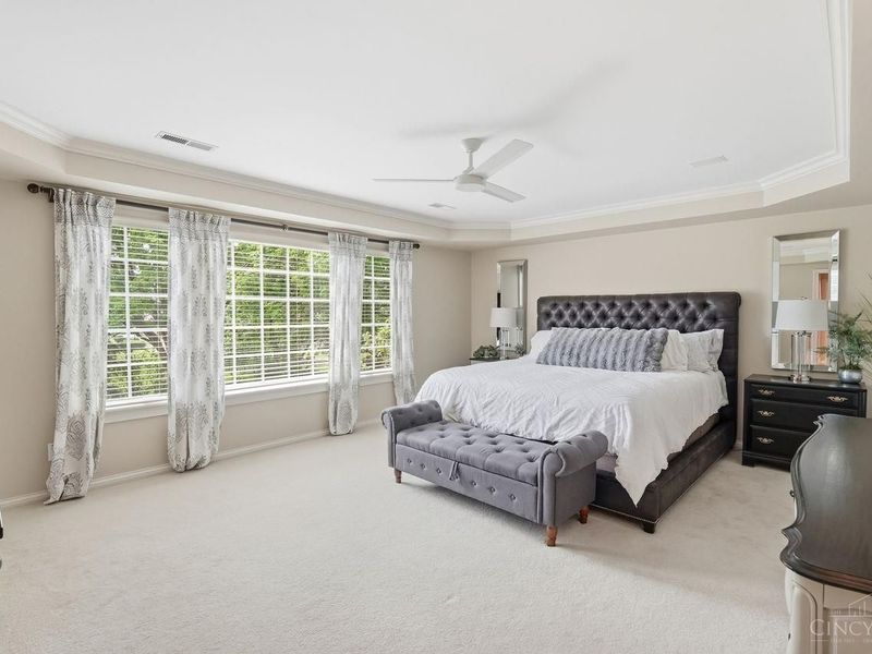 8623 Old Stone Court, Montgomery, OH 45249 Photo 59