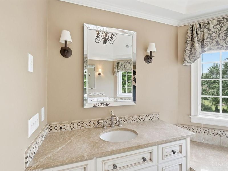 8623 Old Stone Court, Montgomery, OH 45249 Photo 65