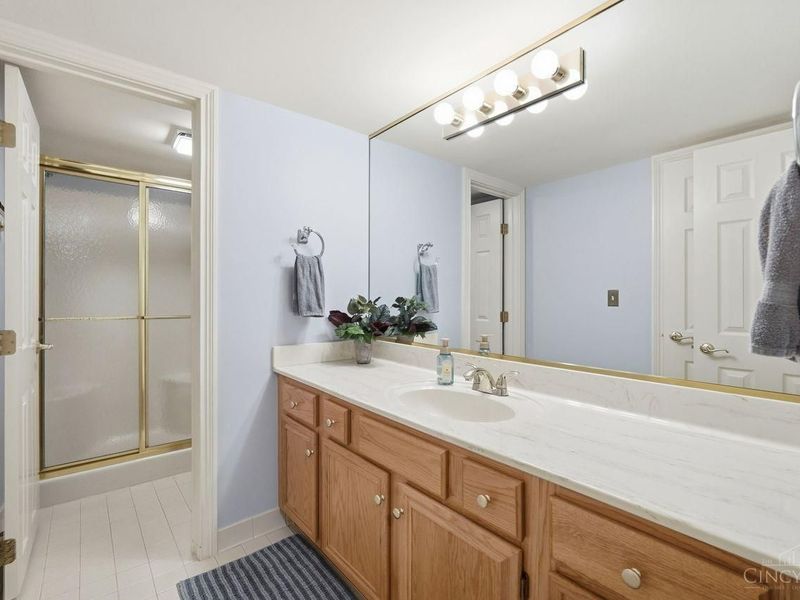 8623 Old Stone Court, Montgomery, OH 45249 Photo 88