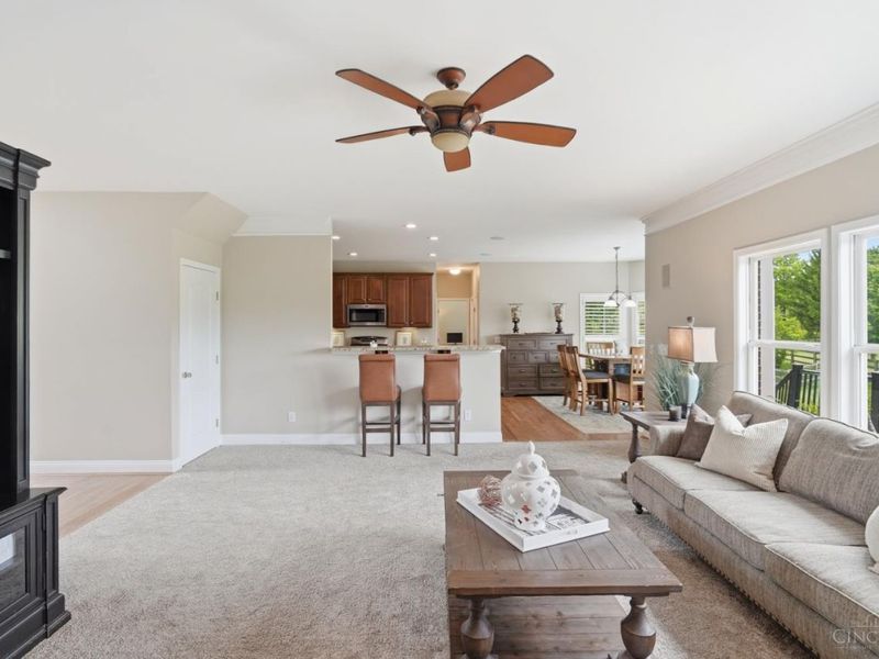 7490 Susan Springs Drive, West Chester, OH 45069 Photo 13