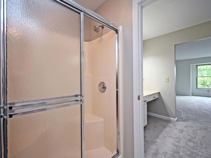 142 Palisades Point, Unit 4, Cincinnati, OH 45238 Photo 20