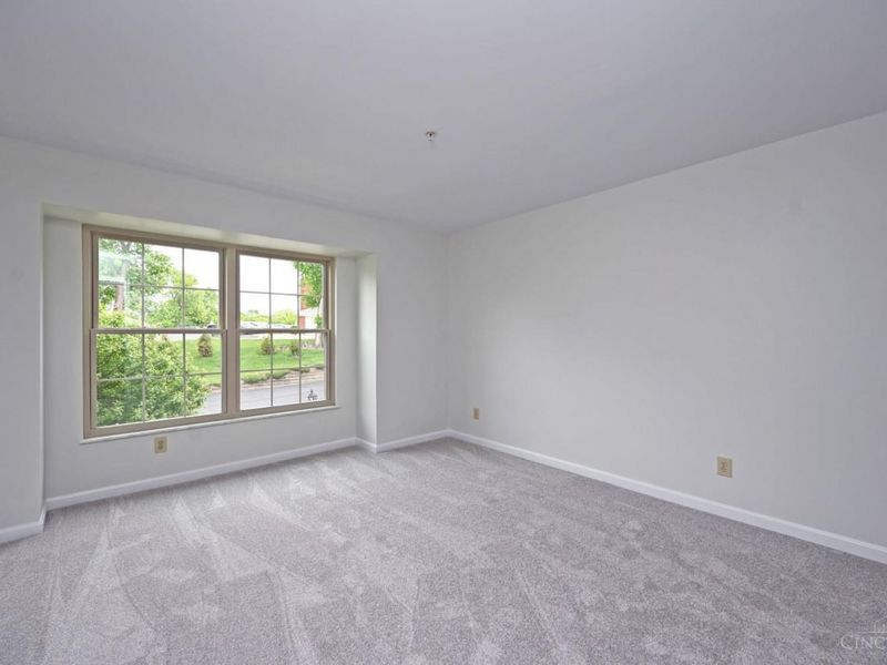 142 Palisades Point, Unit 4, Cincinnati, OH 45238 Photo 22