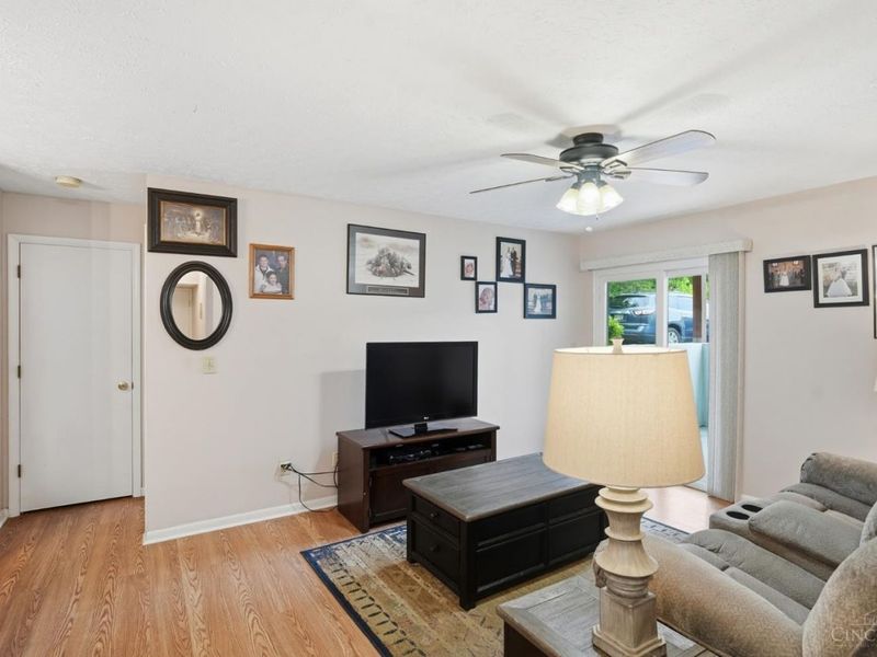 530 Aspen Glen Drive, Unit 103, Union Twp, OH 45244 Photo 6