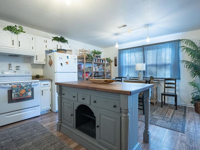3163 Roesch Boulevard, Unit 6, Fairfield, OH 45014 Photo 8