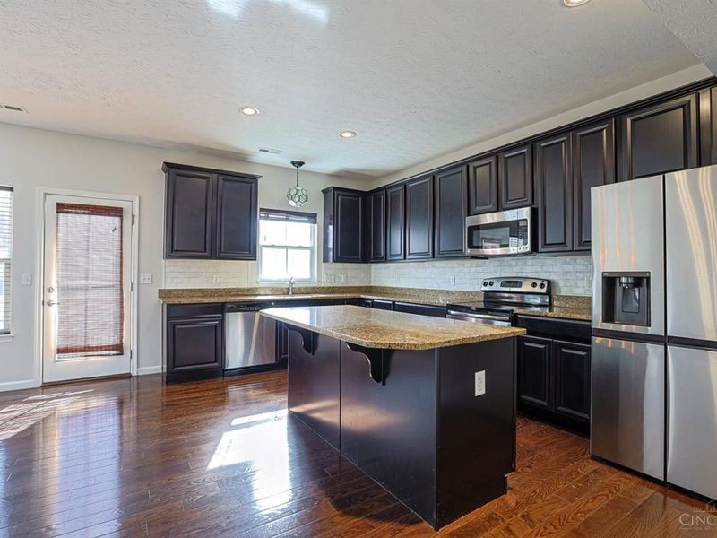 9574 Union Park, West Chester, OH 45069 Photo 12