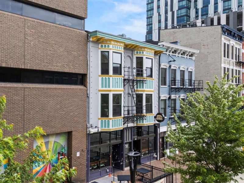 32 E Court Street, Unit 203, Cincinnati, OH 45202 Photo 3