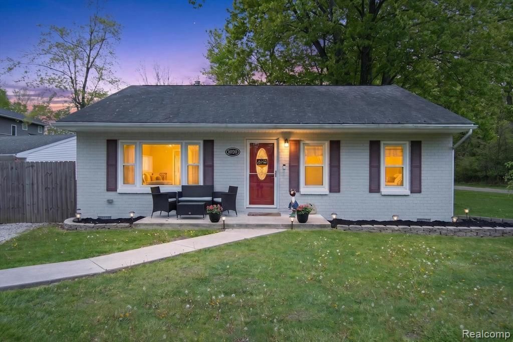 1020 Savage Road, Van Buren Township, MI 48111 Main Photo