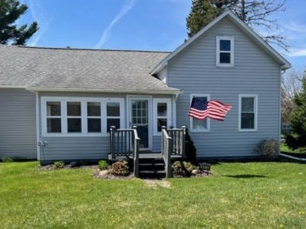 417 Locke Street, East Tawas, MI 48730